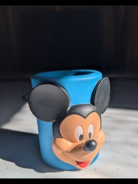 VTG 80s 4" tall Disney World Souvenir Mickey Mouse Drink Koozie Cup Holder NOS